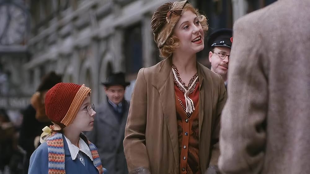 ハンドフル・オブ・ダストの画像