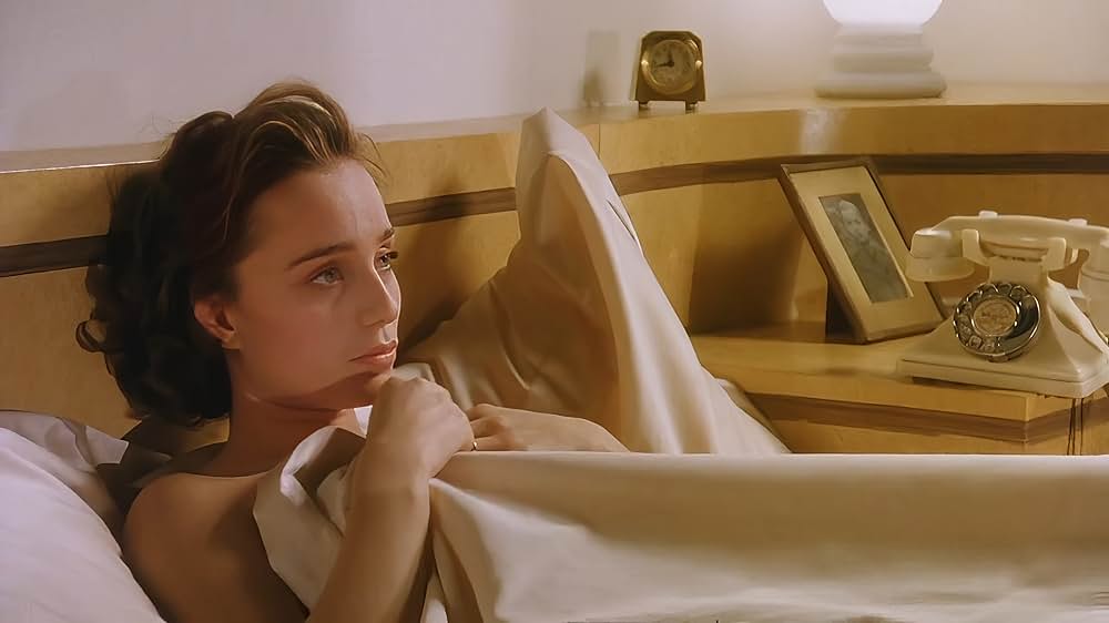 ハンドフル・オブ・ダストの画像