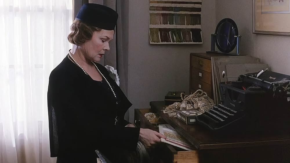 ハンドフル・オブ・ダストの画像