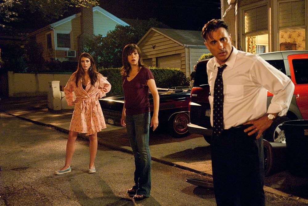 「ファミリーズ・シークレット 秘密を抱えた家族」アンディ・ガルシア & ジュリアナ・マーグリーズ & Dominik Garciaの画像