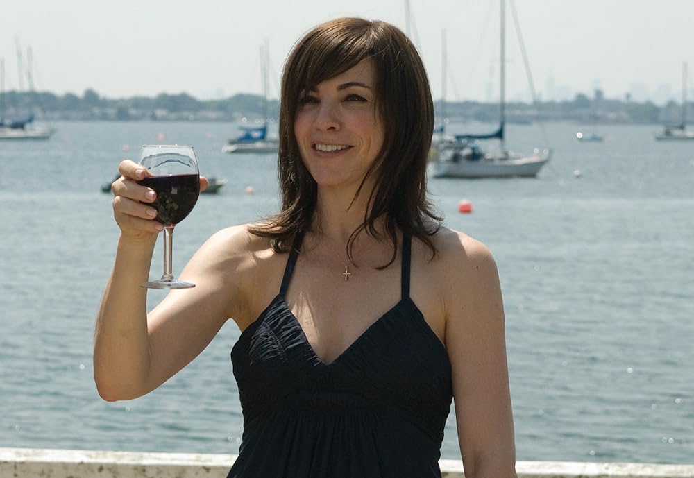 「ファミリーズ・シークレット 秘密を抱えた家族」ジュリアナ・マーグリーズの画像