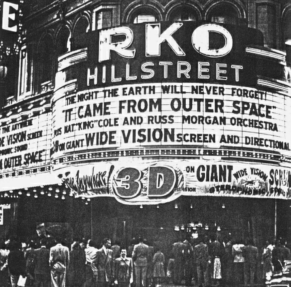 それは外宇宙からやってきたの画像