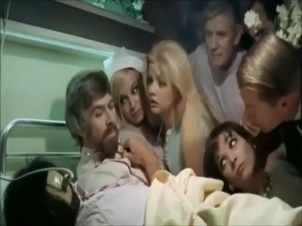 「キャンディ」ジェームズ・コバーン & ジョン・アスティン & Ewa Aulin & エルザ・マルティネリ & アニタ・パレンバーグの画像