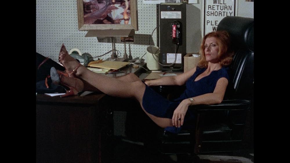 連続モデル大量殺人／惨殺の乳房の画像