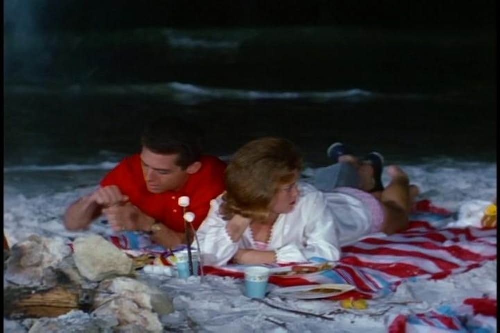 カラー・ミー・ブラッド・レッドの画像