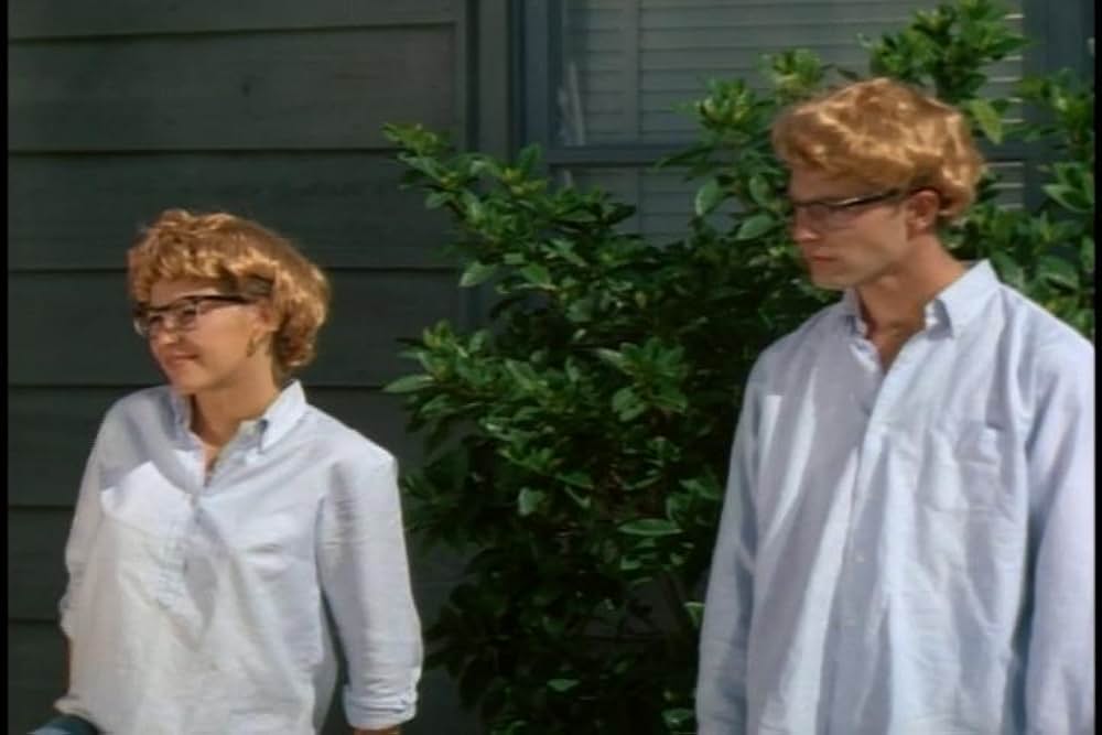 カラー・ミー・ブラッド・レッドの画像