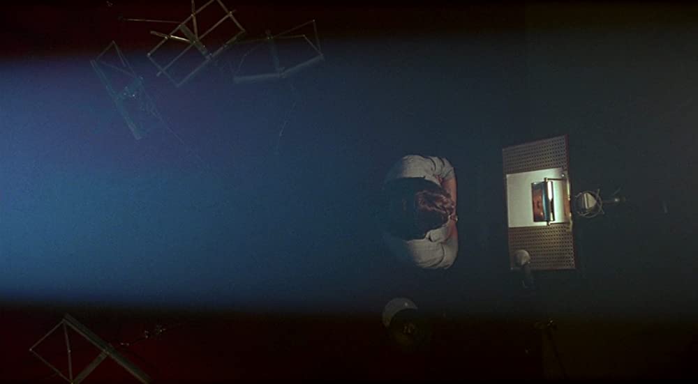 神経衰弱ぎりぎりの女たちの画像