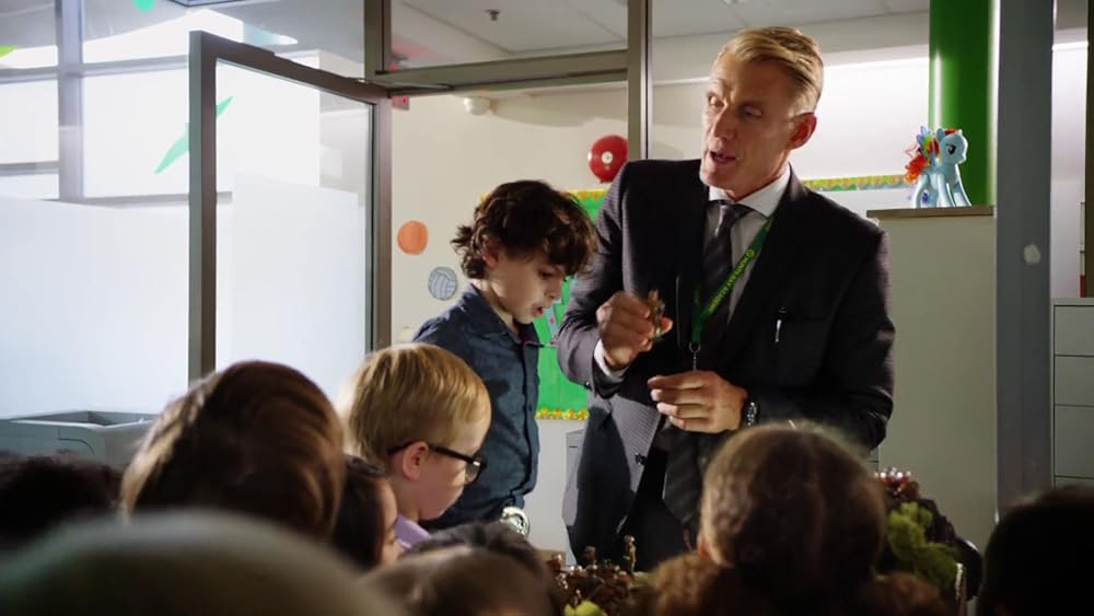 キンダガートン・コップ２の画像