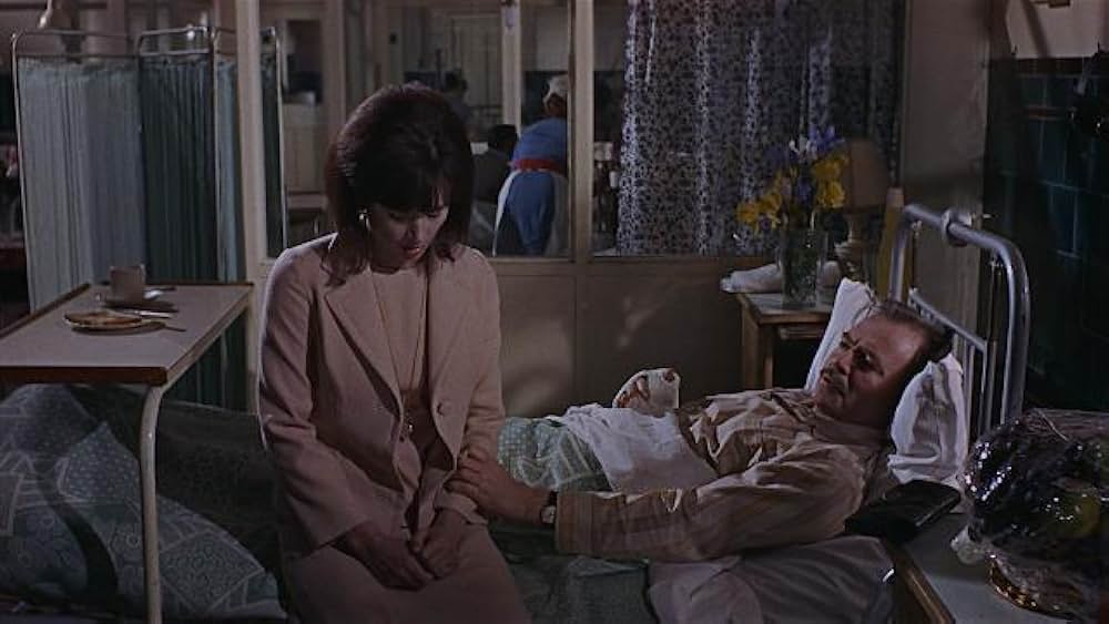 死者にかかってきた電話／恐怖との遭遇の画像