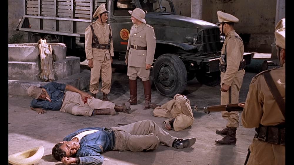 この庭に死すの画像