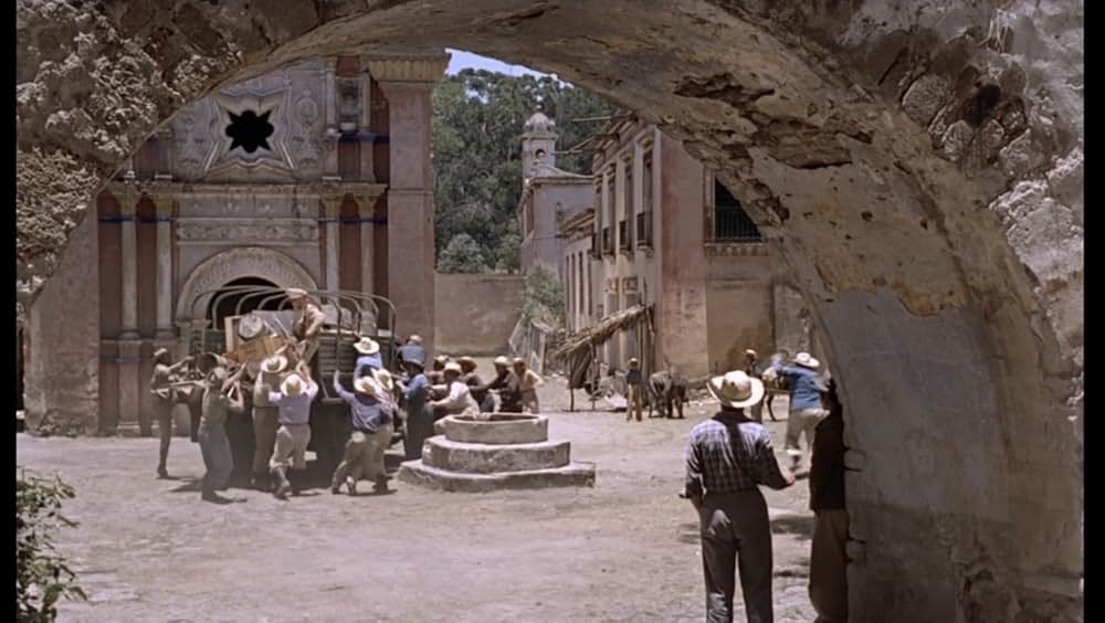 この庭に死すの画像