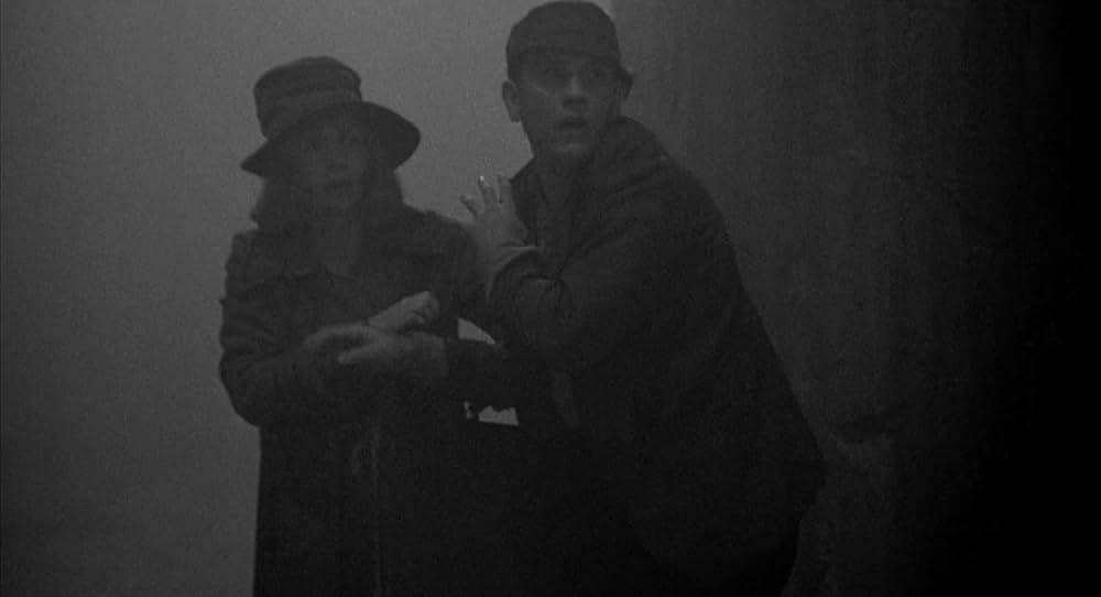 ウディ・アレンの影と霧の画像