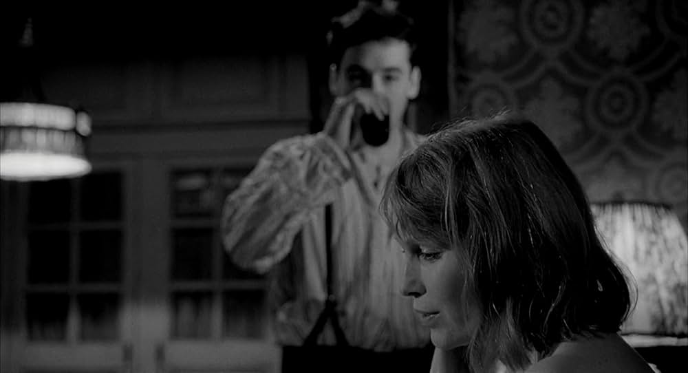 ウディ・アレンの影と霧の画像