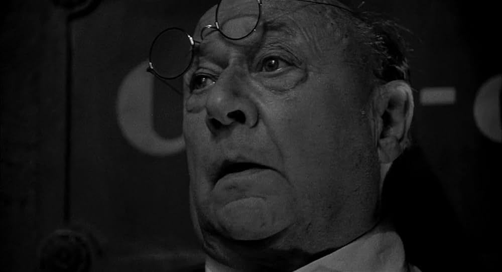 ウディ・アレンの影と霧の画像