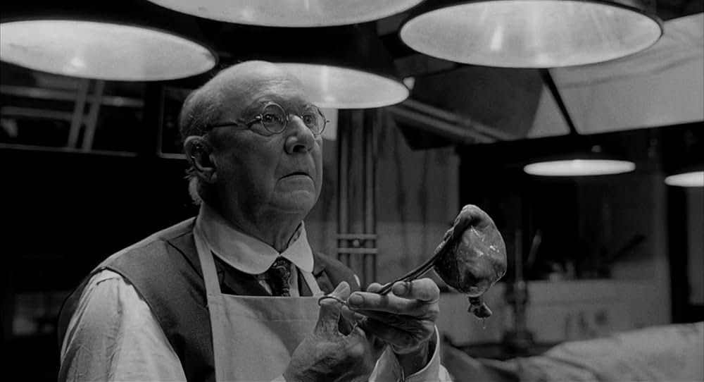 ウディ・アレンの影と霧の画像