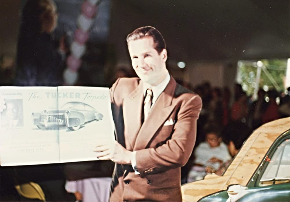 タッカーの画像