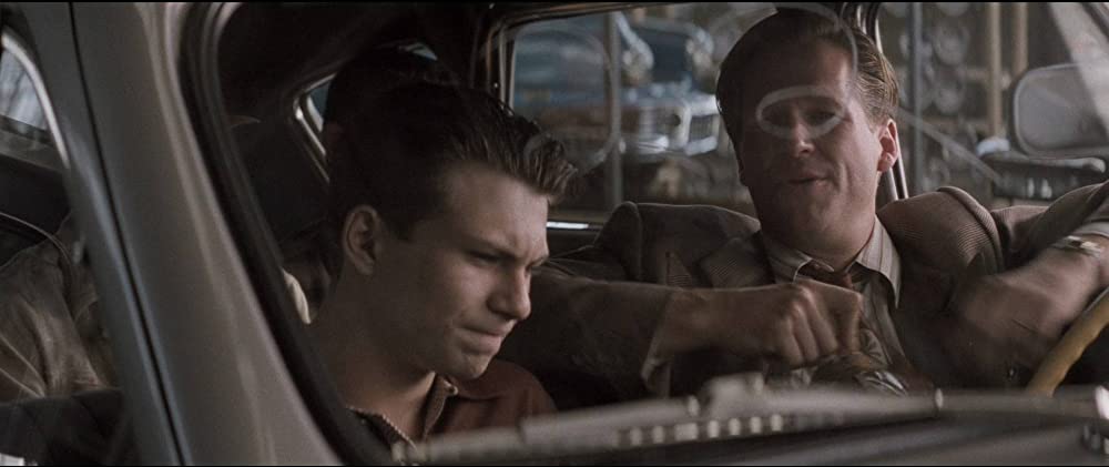 タッカーの画像