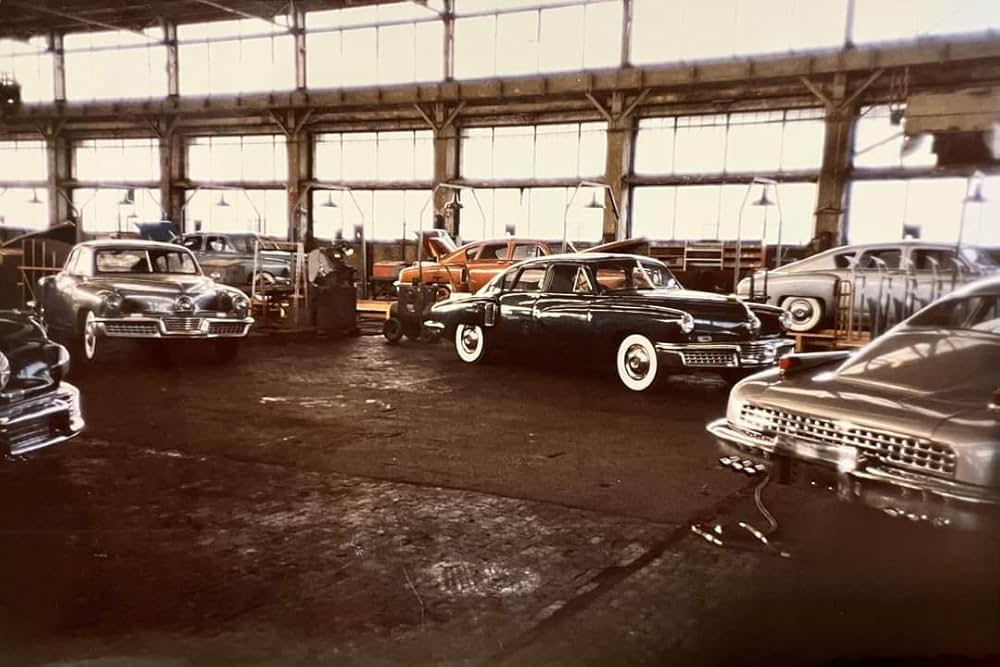 「タッカー」の画像