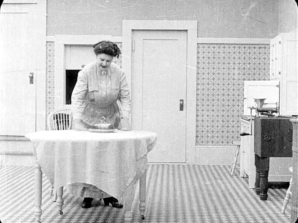 チャップリンの伯爵の画像