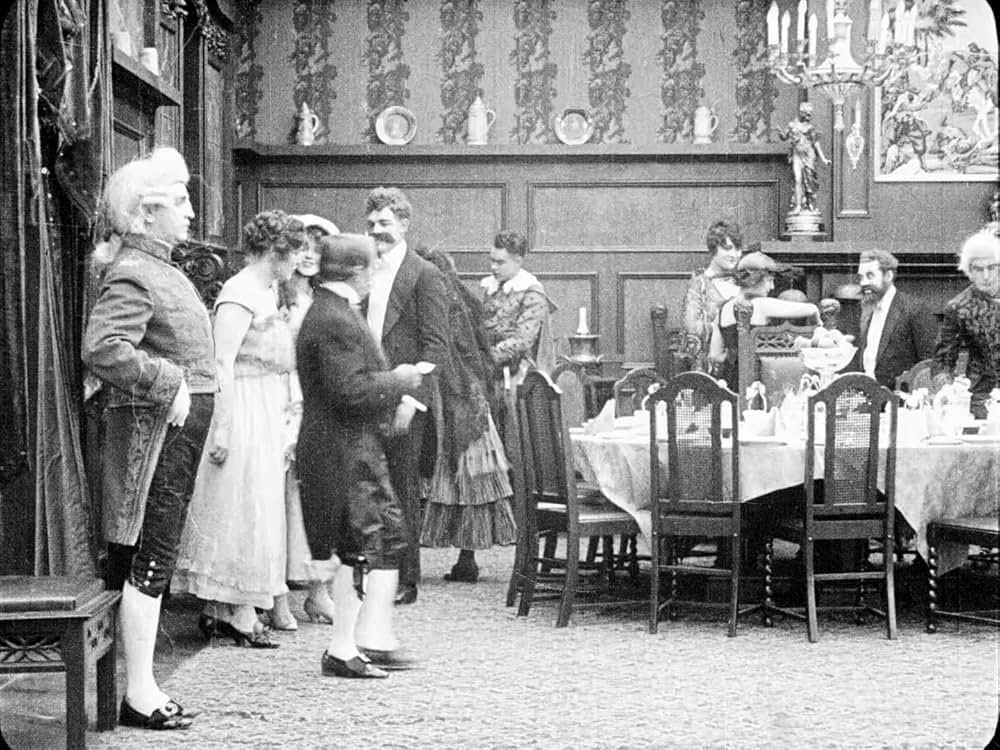 チャップリンの伯爵の画像