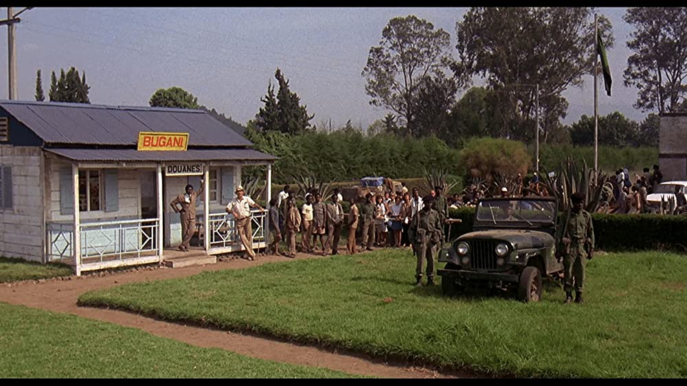 愛は霧のかなたにの画像