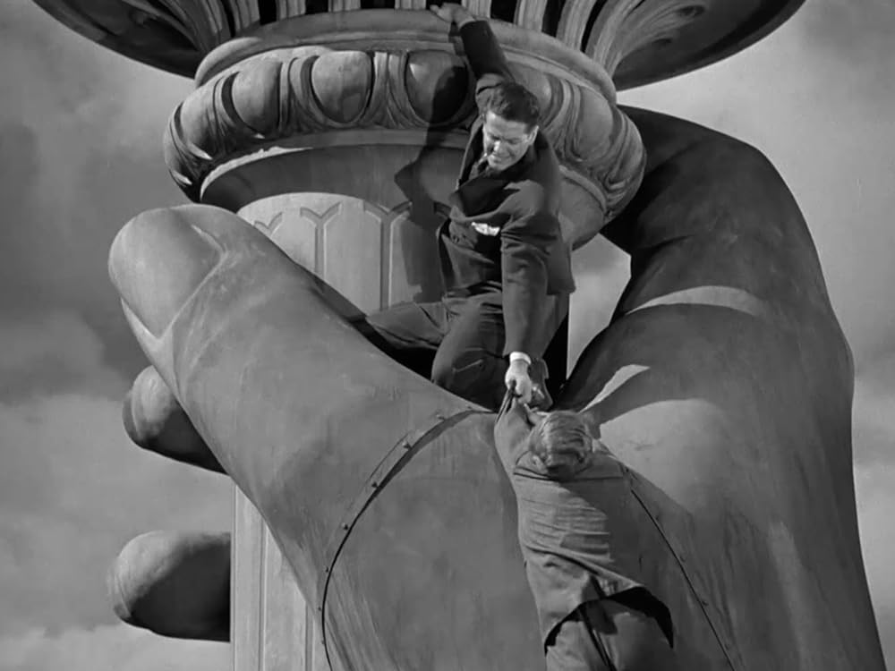「逃走迷路」ロバート・カミングス & ノーマン・ロイドの画像