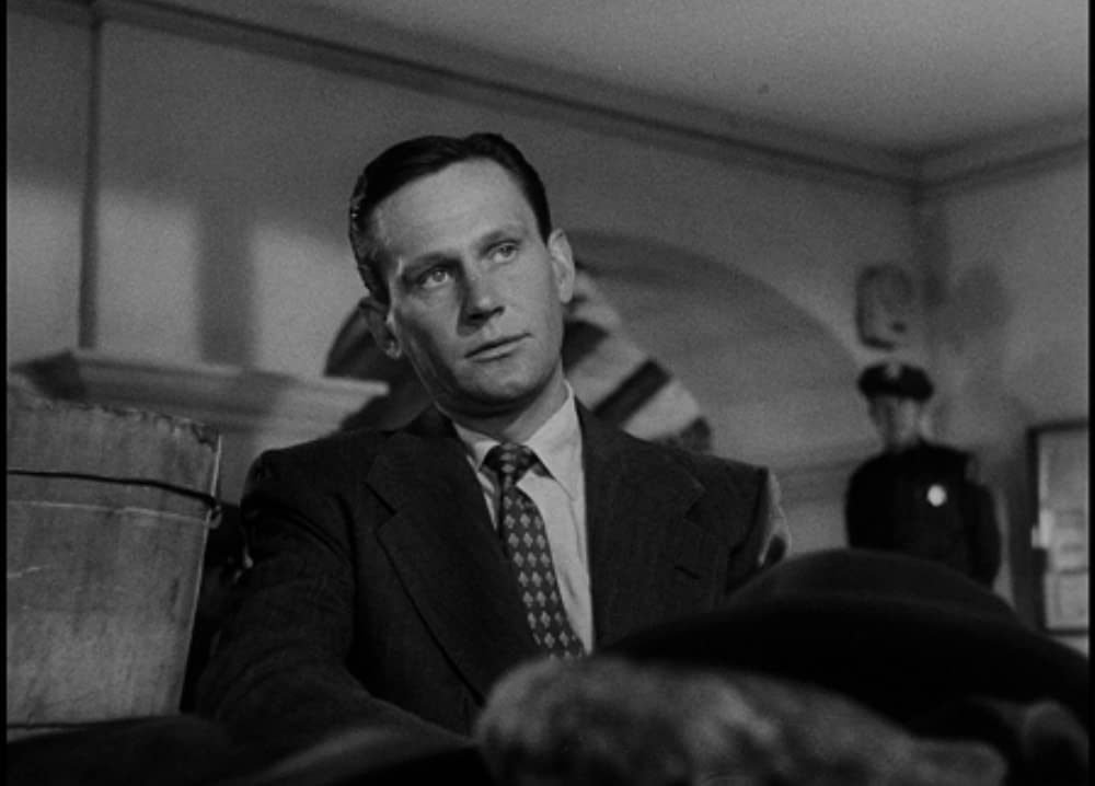 美しき被告の画像