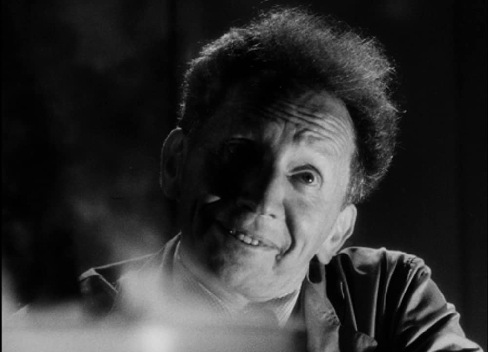 美しき被告の画像