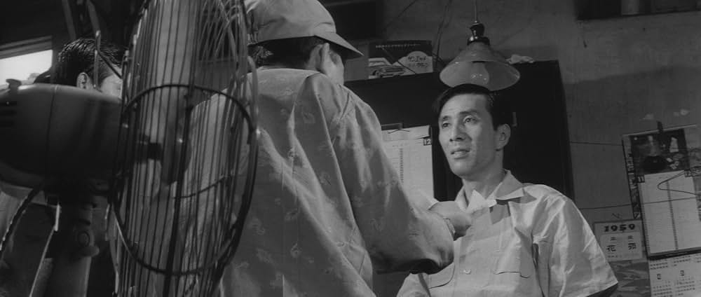 豚と軍艦の画像