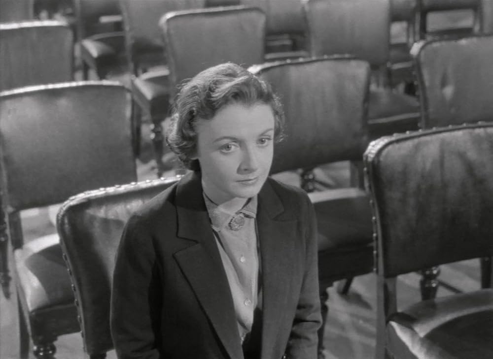 夜の来訪者の画像