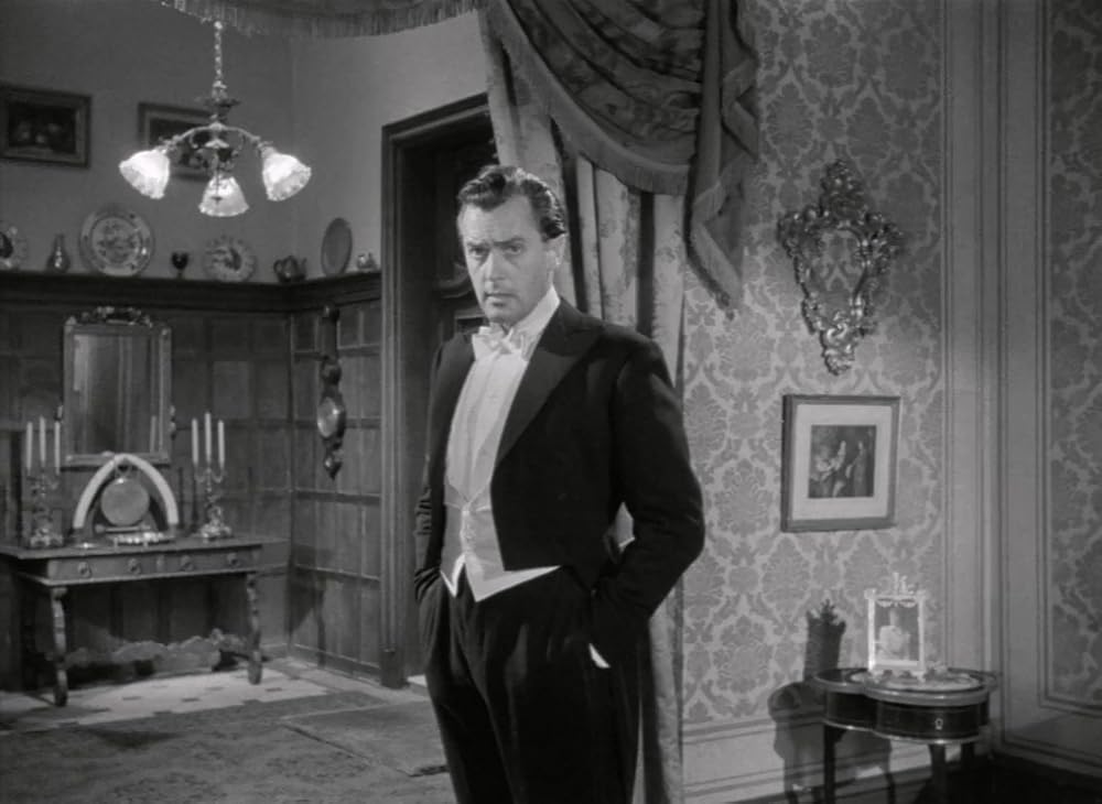 夜の来訪者の画像