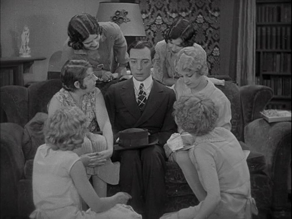 キートンのカメラマンの画像