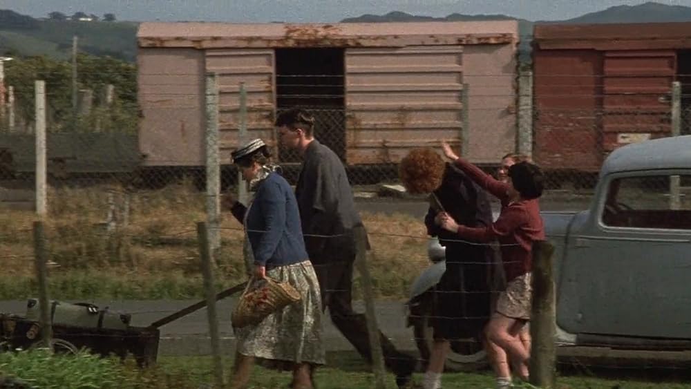 エンジェル・アット・マイ・テーブルの画像