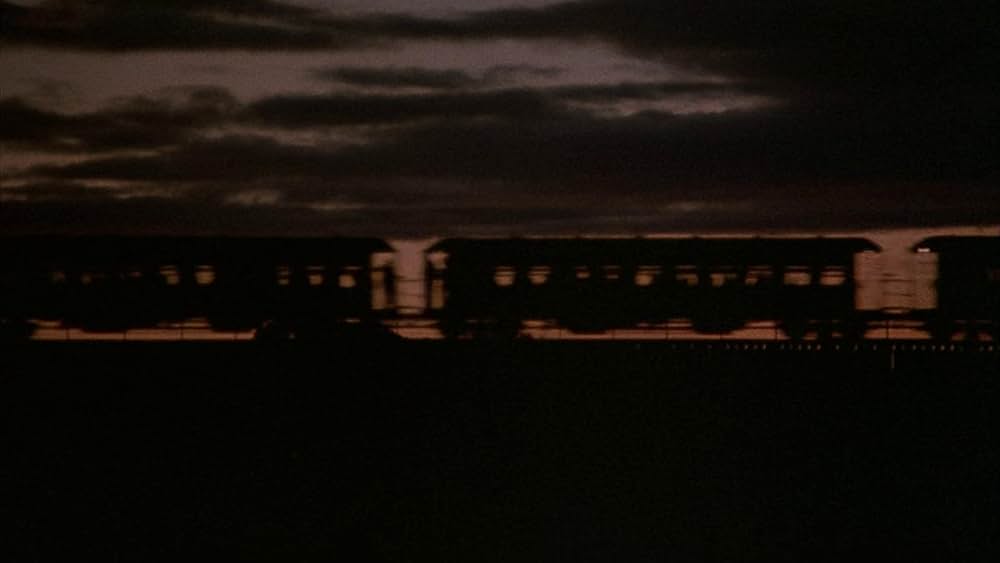 エンジェル・アット・マイ・テーブルの画像