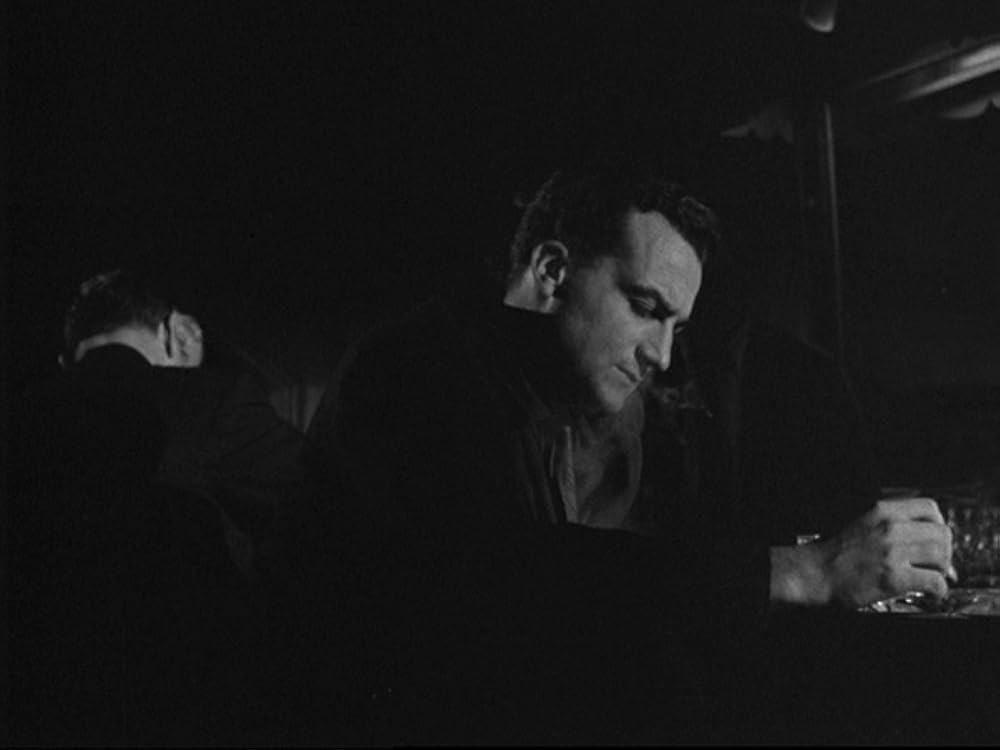 Blast of Silence（原題）の画像