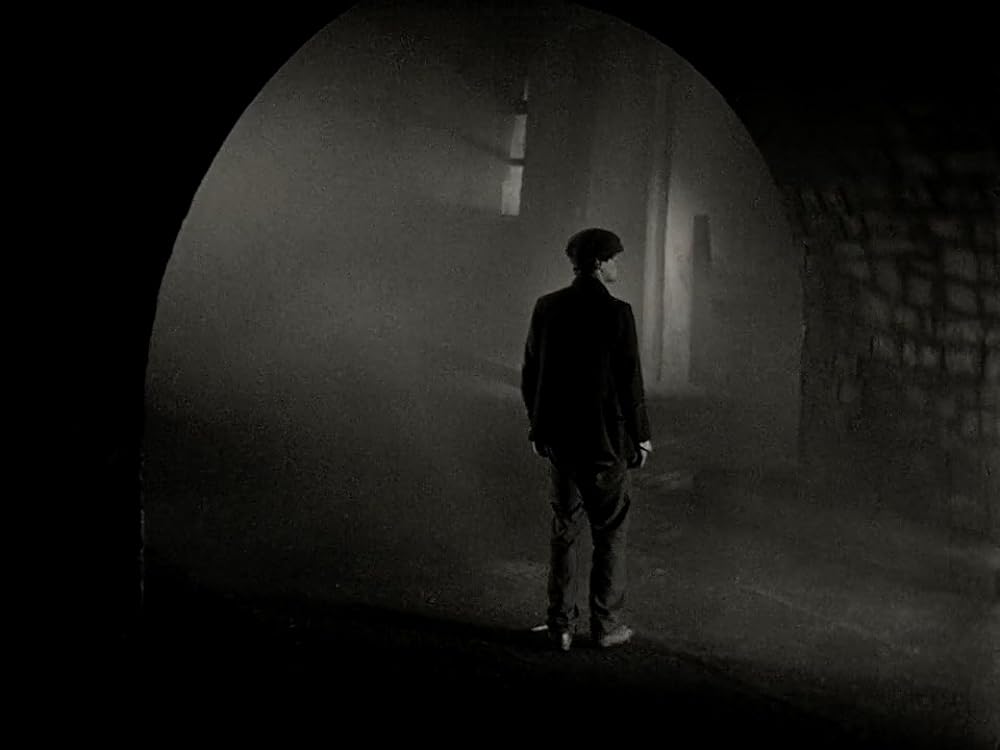 「パンドラの箱」フランシス・レデラーの画像