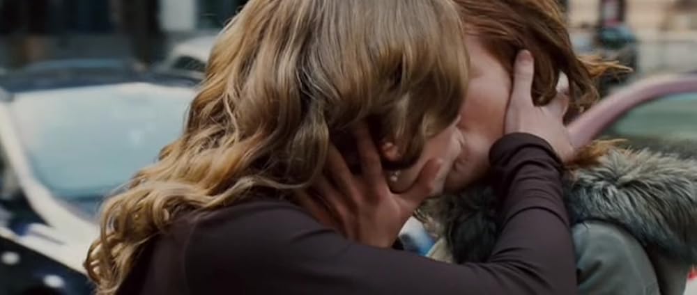 四角い恋愛関係の画像