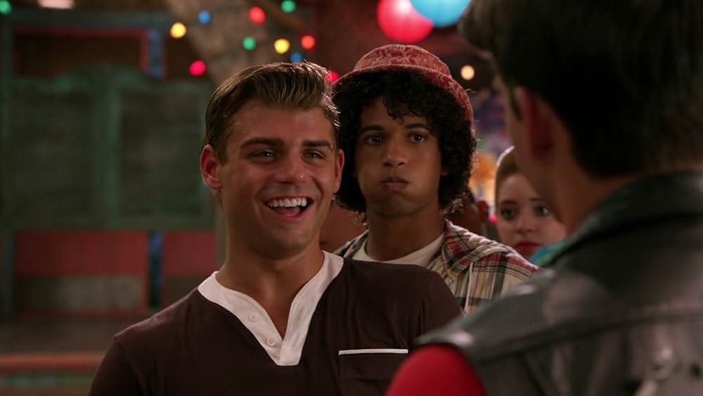 ティーン・ビーチ 2の画像