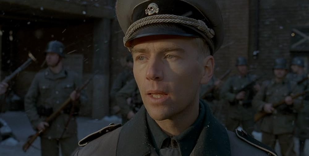 Dominion: Prequel to the Exorcist（原題）の画像