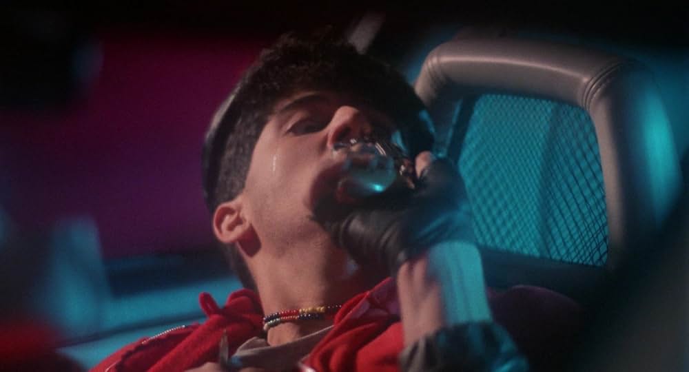 アルファベット・シティ／麻薬マーケットに挑戦する若きウルフの画像