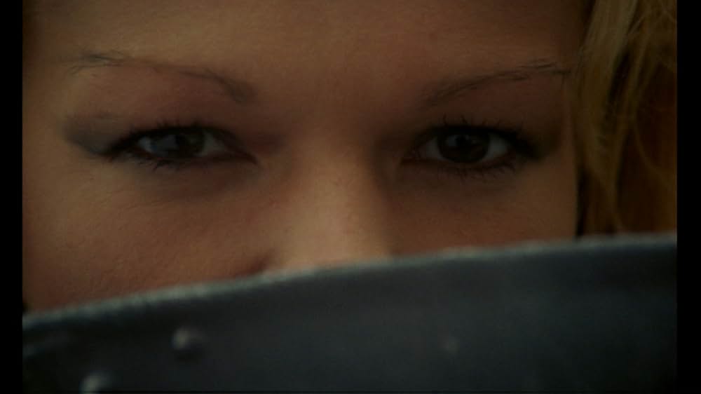 美女のうごめき／鮮血に染まる死霊の館の画像