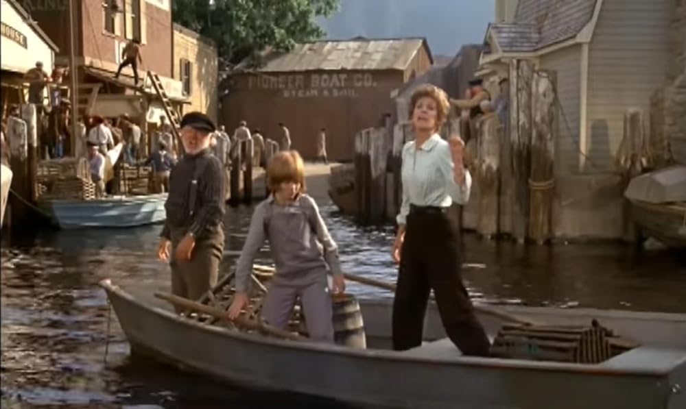 「ピートとドラゴン」ミッキー・ルーニー & Sean Marshall & ヘレン・レディの画像