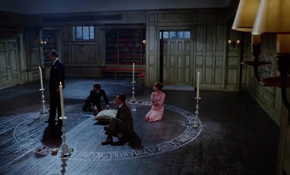 悪魔の花嫁の画像