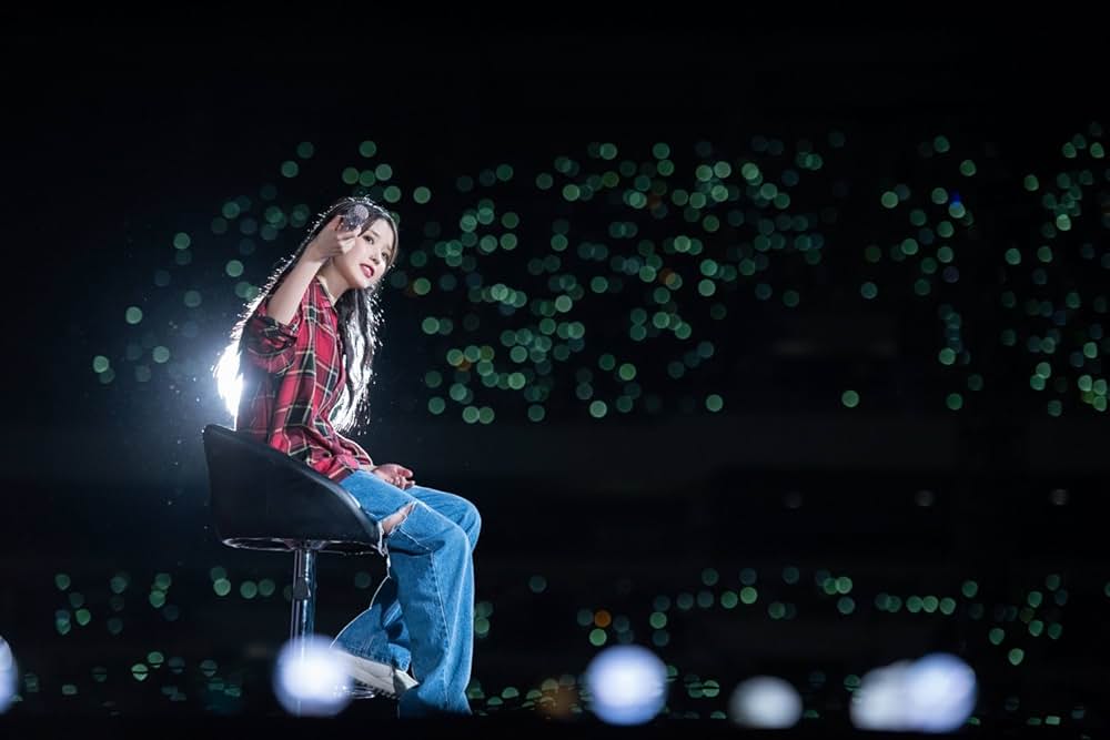 IU CONCERT: THE GOLDEN HOURの画像