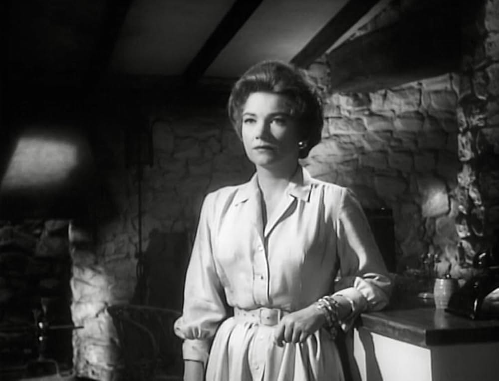 「生きていた男」の画像