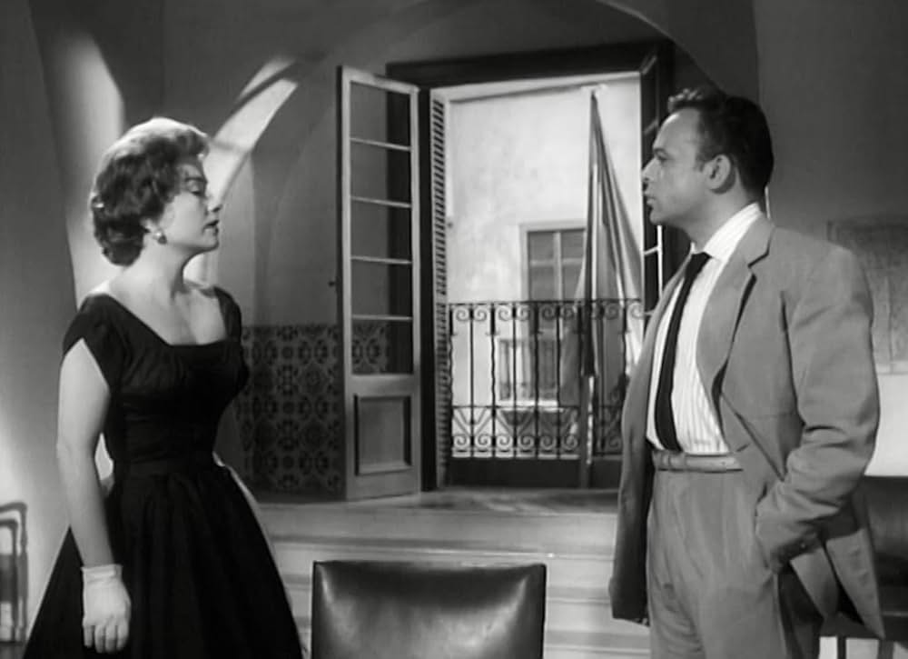 「生きていた男」の画像