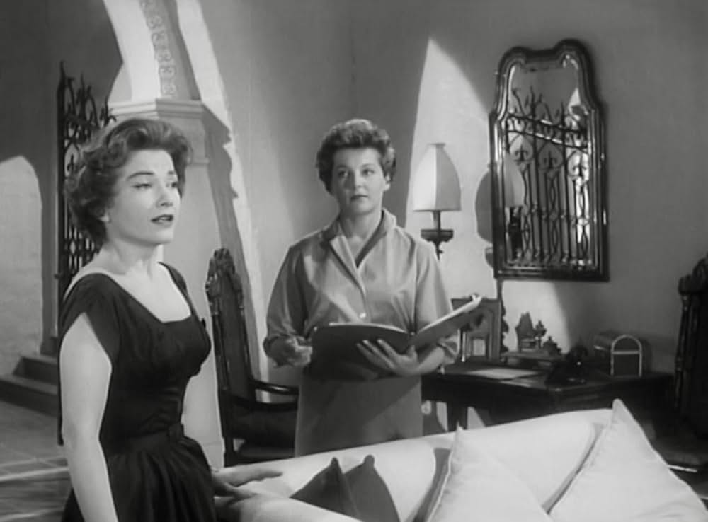 「生きていた男」の画像