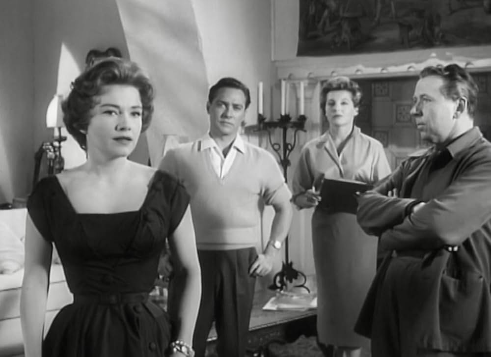 「生きていた男」の画像