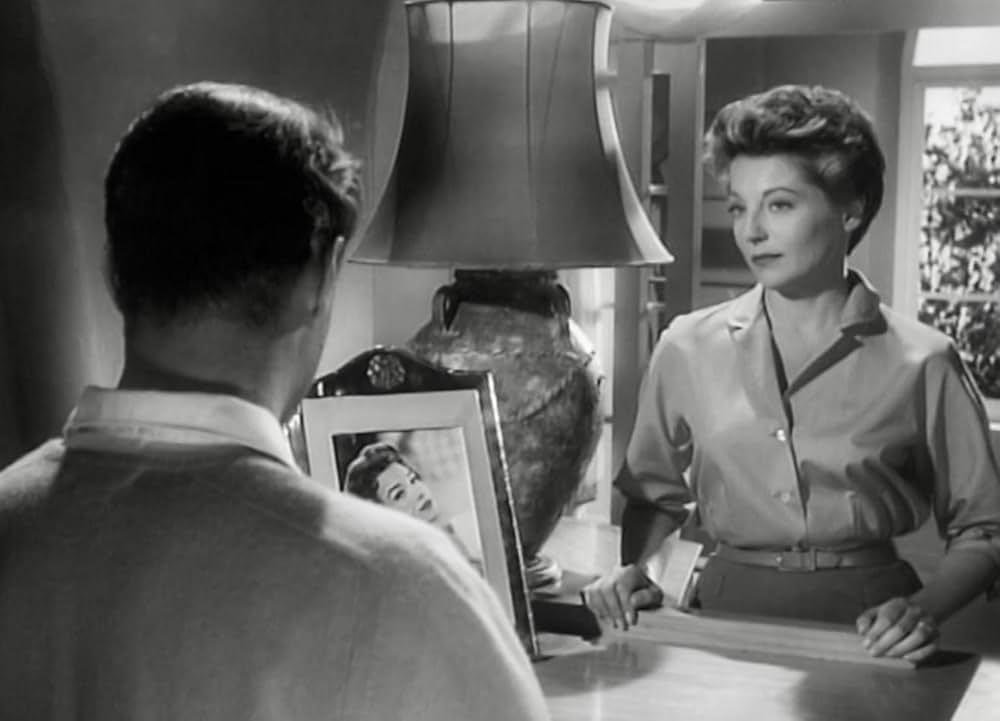 「生きていた男」の画像