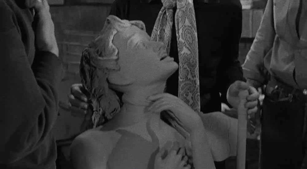 血のバケツの画像